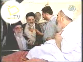 İmam Ali Hamaney’in hastane ziyareti… 15