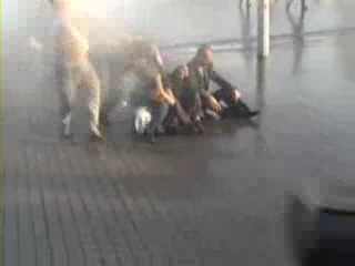 AVM yapımına karşı çıkan halka bu kadar sert müdahale edilir mi? 11