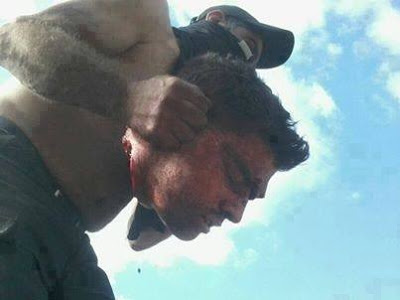 Suriye’deki teröristler yakaladıkları pilotların kafasını kesti 22