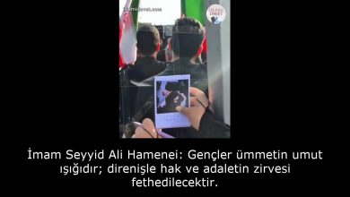 İmam Seyyid Ali Hamenei: Gençler ümmetin umut ışığıdır; direnişle hak ve adaletin zirvesi fethedilecektir. 43