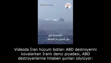 Videoda İran hücum botları ABD destroyerini kovalarken İranlı deniz piyadesi, ABD destroyerlerine hitaben şunları söylüyor: 9