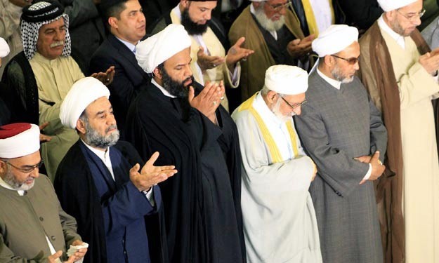 News in Picture: Iraqis hold unity Friday Prayers