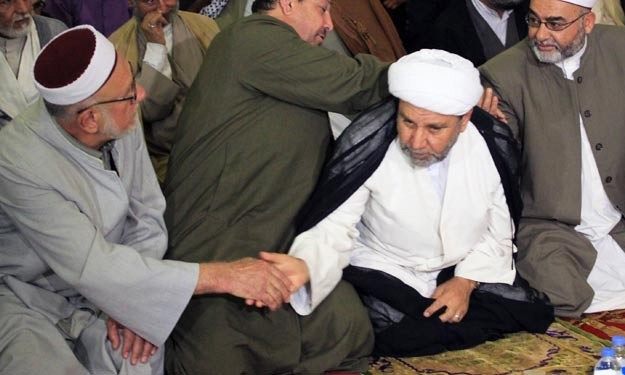 News in Picture: Iraqis hold unity Friday Prayers