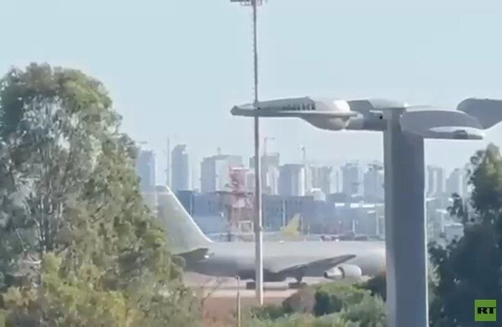Amerikan yakıt ikmal uçaklarının Ben Gurion Havalimanı'ndan çıkışı