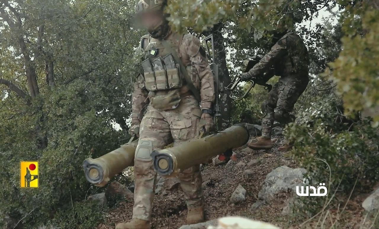 İsrail Ordu Radyosu: Bu sabah Zawtar al-Sharqiya kasabasında Hizbullah ateşi sonucu 