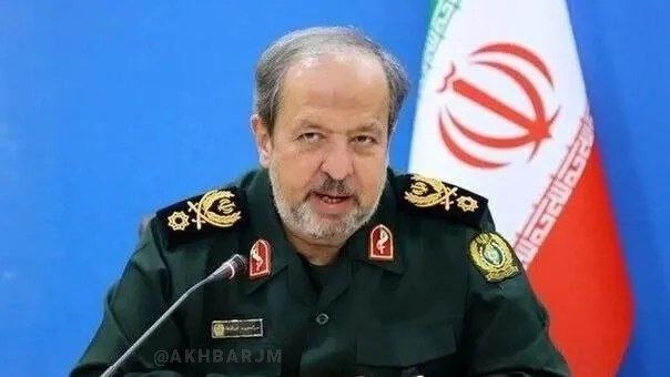İran Savunma Bakanı Vekili, Sardar İbnül Reza: Düşmana güvenmiyoruz ve ellerimiz tetikte, ateşkes maddelerinin herhangi bir ihlali durumunda tereddüt etmeden uygun ve gerekli adımları atacağız ve karşılık vereceğiz.