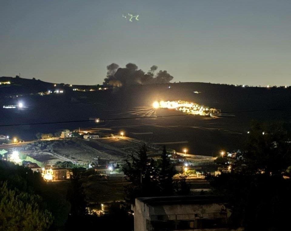 İsrail güçlerinin Lübnan'ın güneyindeki Beyt Yahun köyüne yönelik saldırıları.