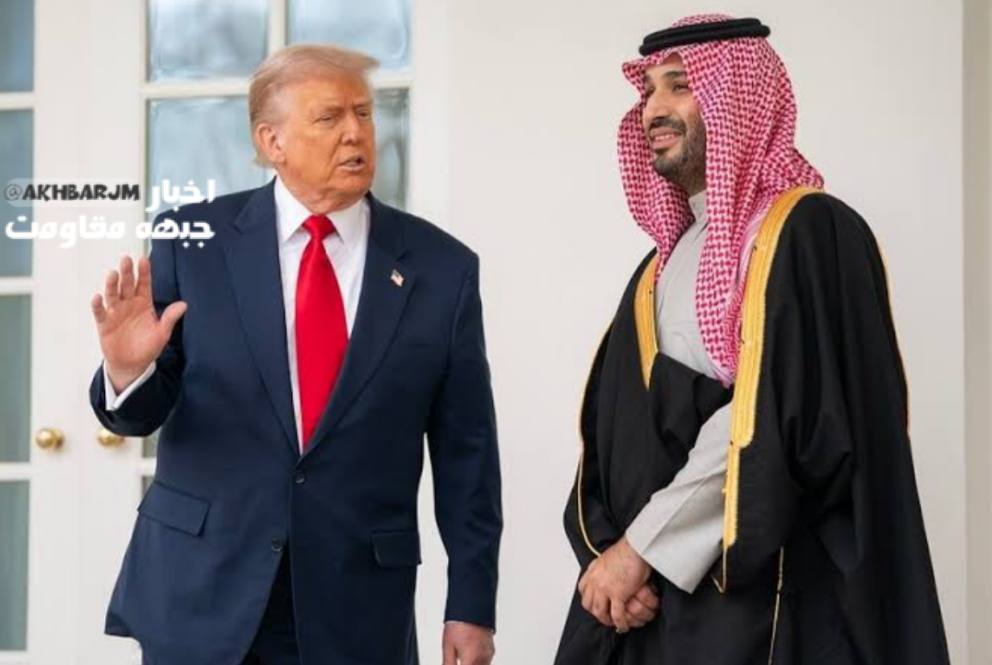 Axios: Trump, Suudi Arabistan Veliahtı Muhammed bin Selman'ın Husilere karşı daha fazla saldırı yapmasına destek verdiğini ve onayladığını açıkladı.