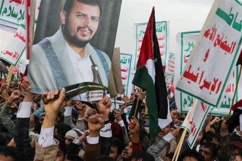 Sanaa, Yemen'deki gerginliğin tırmanması nedeniyle Suudi Arabistan'ın büyük çaplı saldırılarla karşı karşıya kalacağı konusunda uyardı.