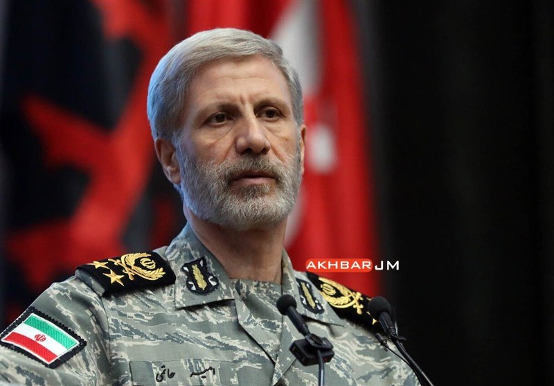 İran Ordu Komutanı General Hatemi: İran'ın savunma kabiliyeti düşmanların denklemini değiştirdi.