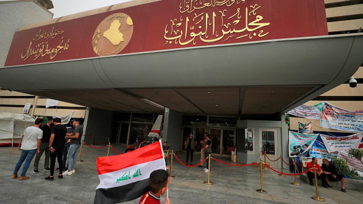 Irak parlamentosundaki siyasi gruplar, Halk Seferberlik Güçleri hakkındaki yeni yasa tasarısını gözden geçirmeye hazırlanıyor.