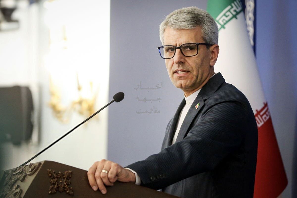 İran Dışişleri Bakanlığı Sözcüsü: İslam Cumhuriyeti İran, ülkenin çıkarları ve menfaatleri doğrultusunda hareket etmektedir ve başkalarının tehdit ve sindirmesiyle kararını değiştirmez