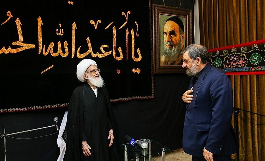 Ayetullah el-Uzma Nuri Hemedani: Rehbere itaat ve Düşmanın Her Türlü Saldırısına Kesin Yanıt Verilmesi Gereklidir