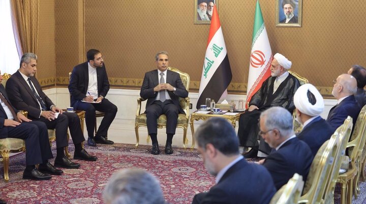 Irak'ın en yüksek mahkemesi İran'a karşı ekonomik terörizmi kınadı.