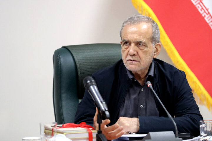 İran Cumhurbaşkanı Pezeşkiyan, Devrim Lideri ile yaptığı görüşmeyi değerlendirdi