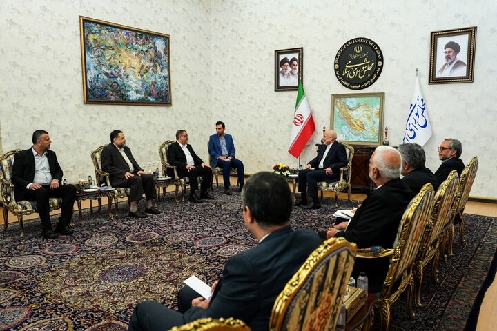 İran Meclis Başkanı Galibaf Hamas heyetini kabul etti