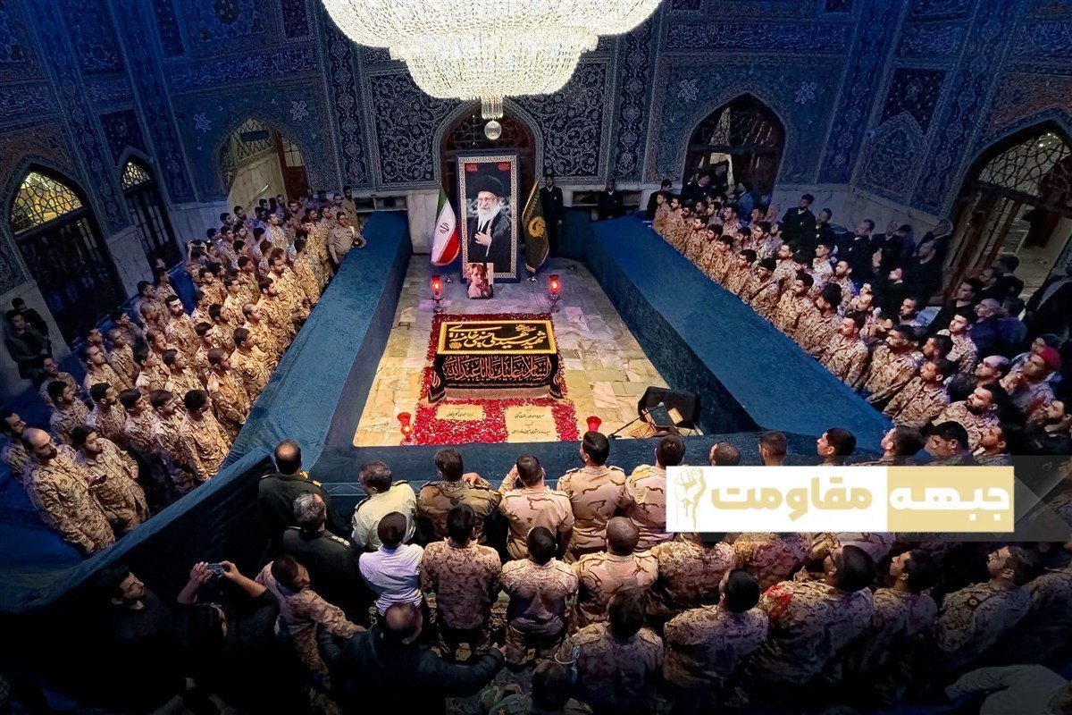 İran Silahlı Kuvvetleri askerleri İmam Müctebe Hamaney’in idealleriyle yeniden biat etti