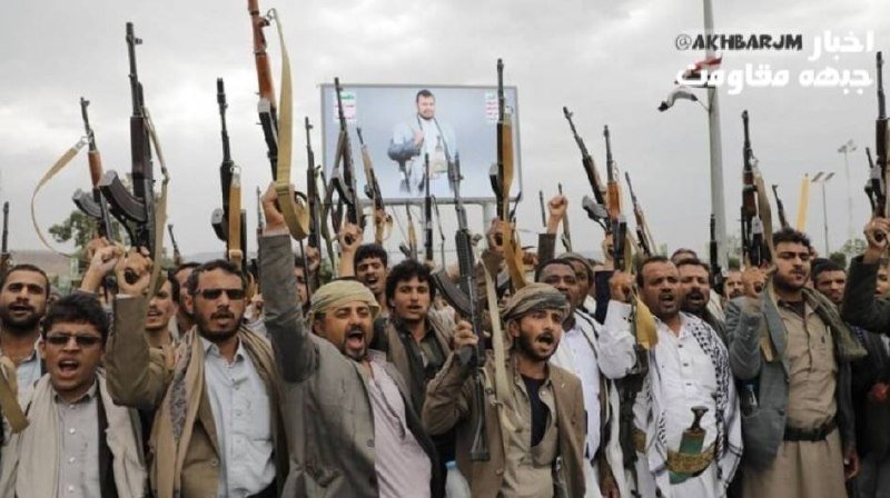 Yemen Ensarullah güçleri güneybatıdaki cephe hatlarına geniş çaplı saldırı düzenledi