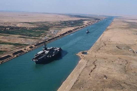 Mısır: Bab el-Mendeb’deki deniz ulaşımı aksaklığı Süveyş Kanalı’na 11 milyar dolar kaybettirdi