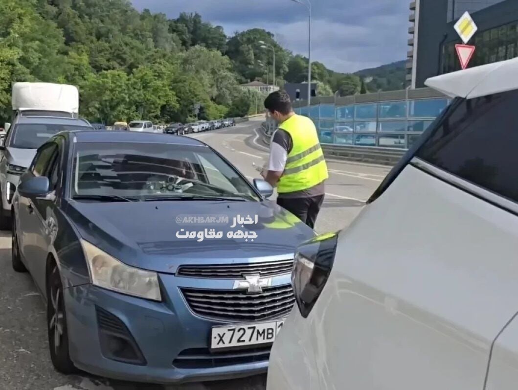 ABD'de motorin fiyatları yeni rekor kırarak galon başına 6,43 dolara ulaştı