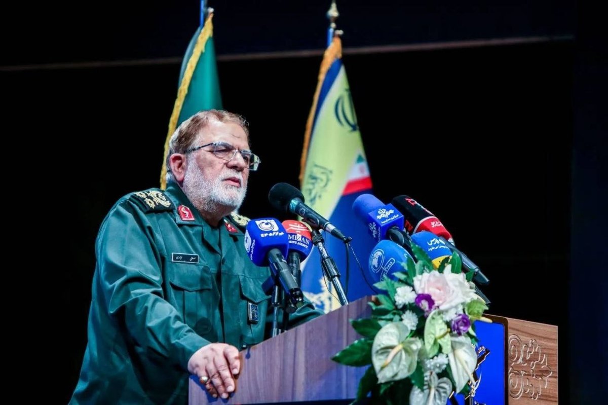 Tümgeneral İzadi: İran, füze ve savunma kapasitesini güçlendiriyor