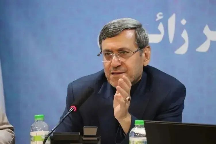 İran Ulusal Güvenlik Komisyonu Sözcüsü: Yeni Rehber nükleer silahlar konusunda fetva verebilir