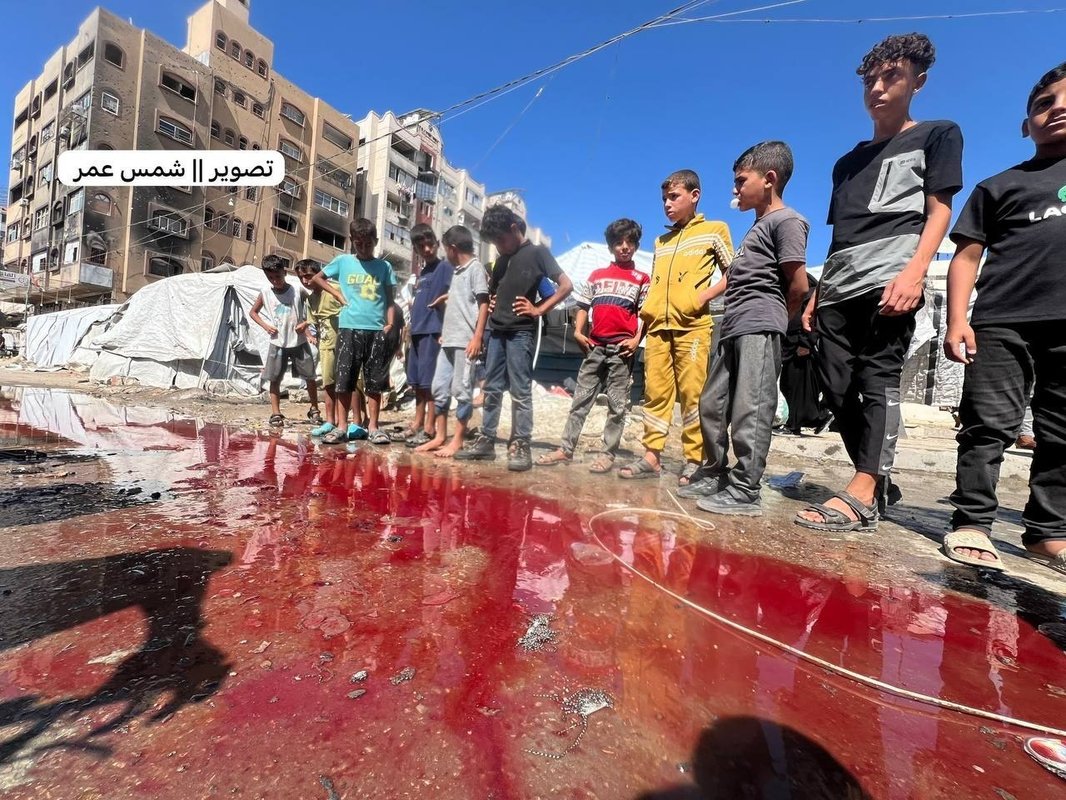 Siyonist İsrail’in Gazze kentine saldırısında kan gölü oluştu