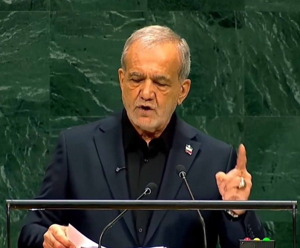 Pezeşkiyan: İran ve halkımızı savunmak için kimseden izin istemiyoruz