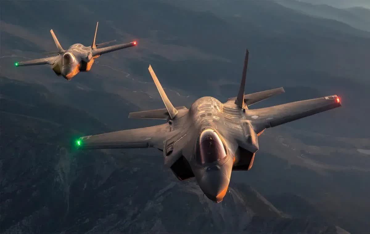Amerikan medyası: Çin, Hong Kong’a gönderilen hassas F-35 parçalarına el koydu