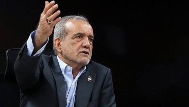 İran Cumhurbaşkanı Pezeşkiyan: Halkın protesto hakkı var