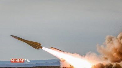 İran Devrim Muhafızları Batı Bölgelerinde Füze Tatbikatı Düzenledi