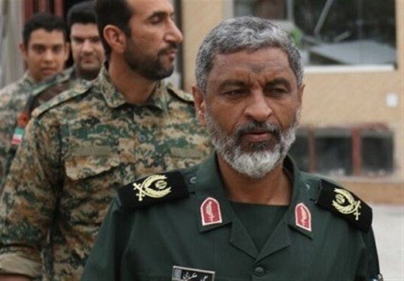 Tümgeneral Ozmayi: Amerikalılar Hürmüz Boğazı'ndan 700 kilometre uzaklaştı