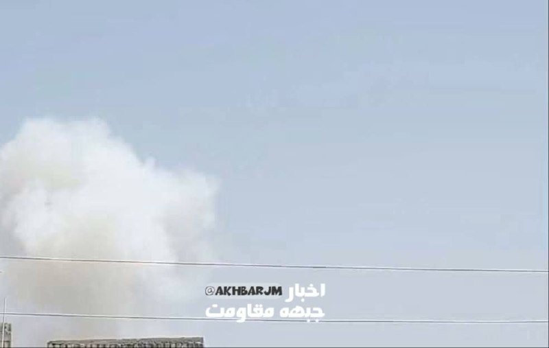 Suudi Arabistan savaş uçakları Yemen’in Hudeyde kentindeki petrol istasyonunu hedef aldı