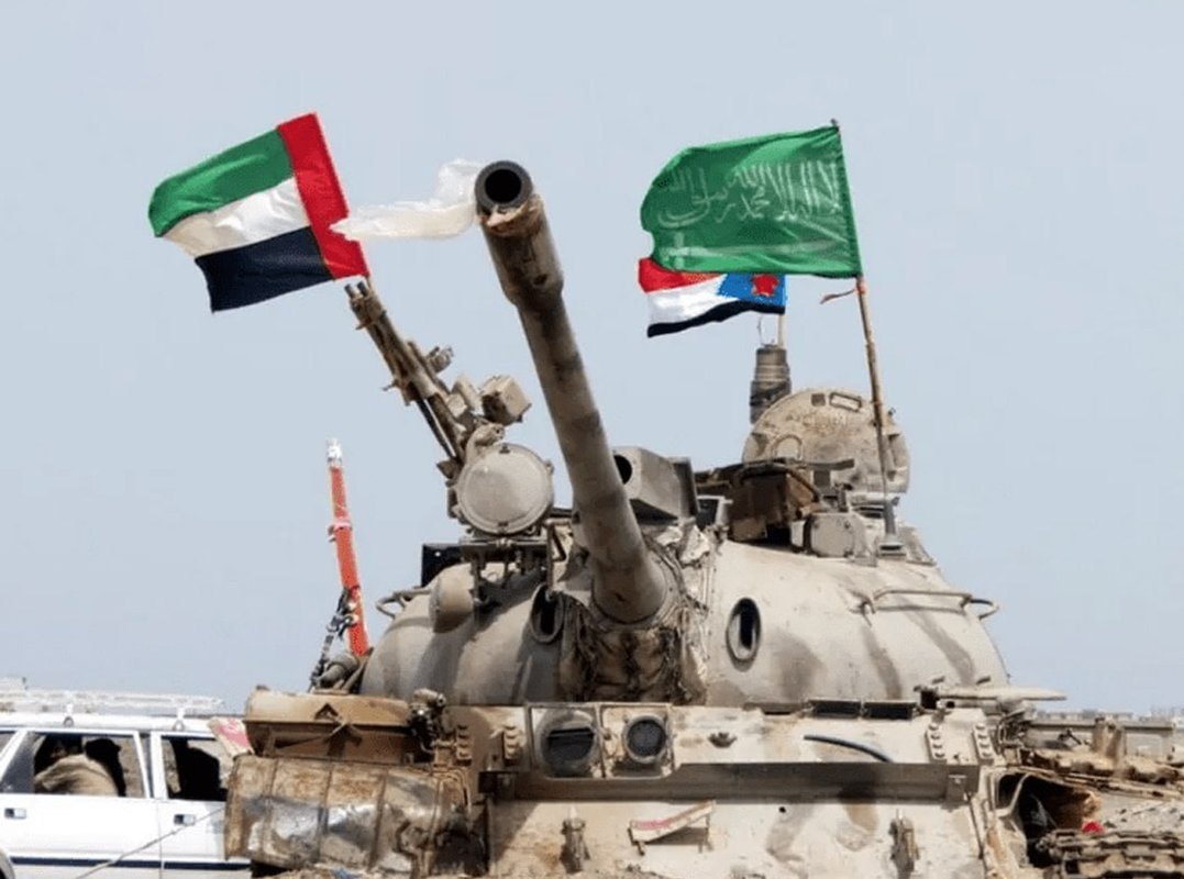 Guardian: BAE, Yemen savaşına dönmek için Suudi Arabistan’la anlaştı