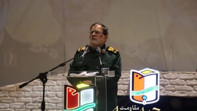 Tümgeneral İzadi: Cepheleri terk etmeyin, düşman komplolarını hayata geçiremesin
