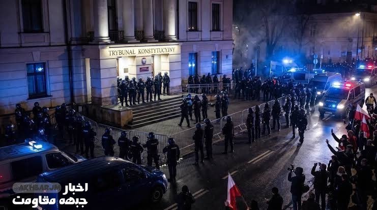Polonya'da hükümet ile cumhurbaşkanı arasındaki anlaşmazlık derinleşiyor